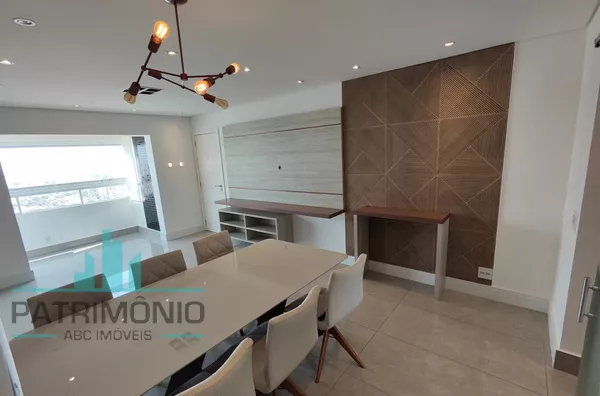 Apartamento à venda no Condomínio White Residence no Bairro Campestre em Santo André.