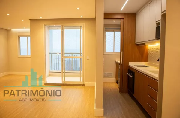 Apartamento à venda no Bairro Rudge Ramos em São Bernardo Do Campo.