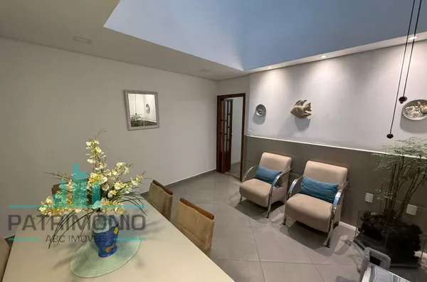 Sobrado à venda no bairro Santa Maria em Santo André.