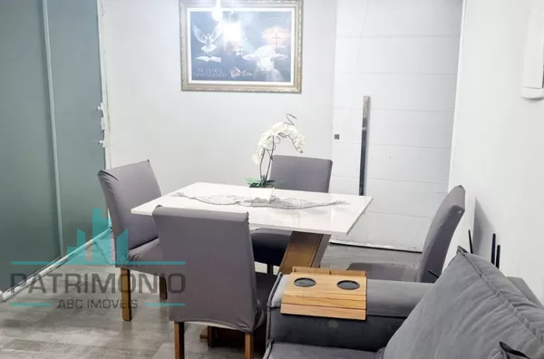 Casa para venda com porteira fechada no Bairro Vila Flórida em São Bernardo do Campo.