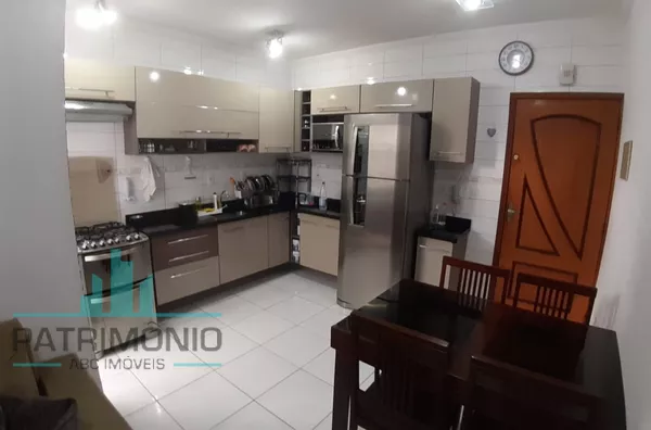 Apartamento à venda na Vila Camilópolis em Santo André.
