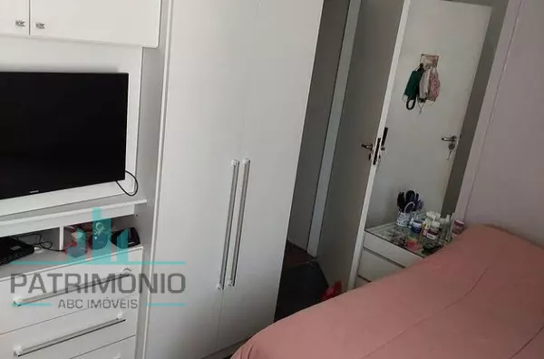 Apartamento à venda no Condomínio Residencial Tarumã no bairro São José em São Caetano do Sul.
