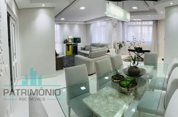 Apartamento à venda no Condomínio Graziella na Vila Assunção em Santo André.
