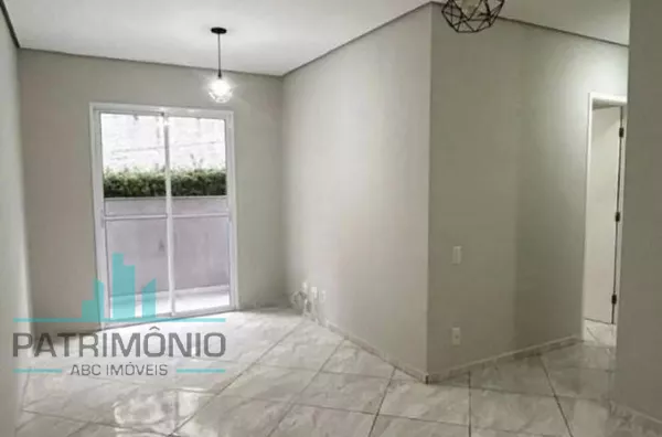Apartamento à venda no Condomínio Atlântico Norte no bairro Jardim Santo André em Santo André. - Foto 1
