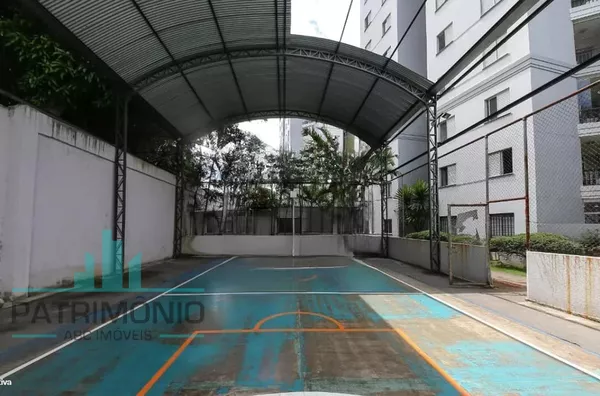 Quadra poliesportiva