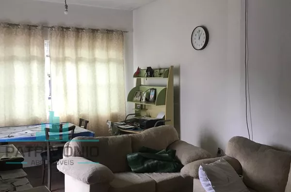 Casa à venda no Bairro Olímpico em São Caetano do Sul.