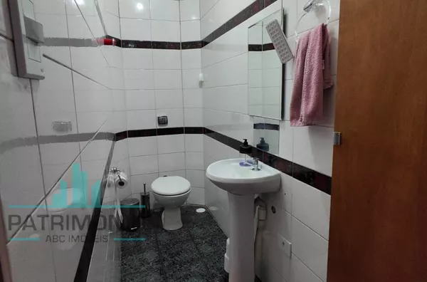 Sobrado a venda no Bairro Nova Gerty em São Caetano do Sul