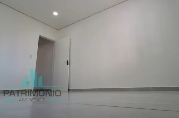 Sobrado comercial para locação no Bairro Santa Paula em São Caetano Do Sul.