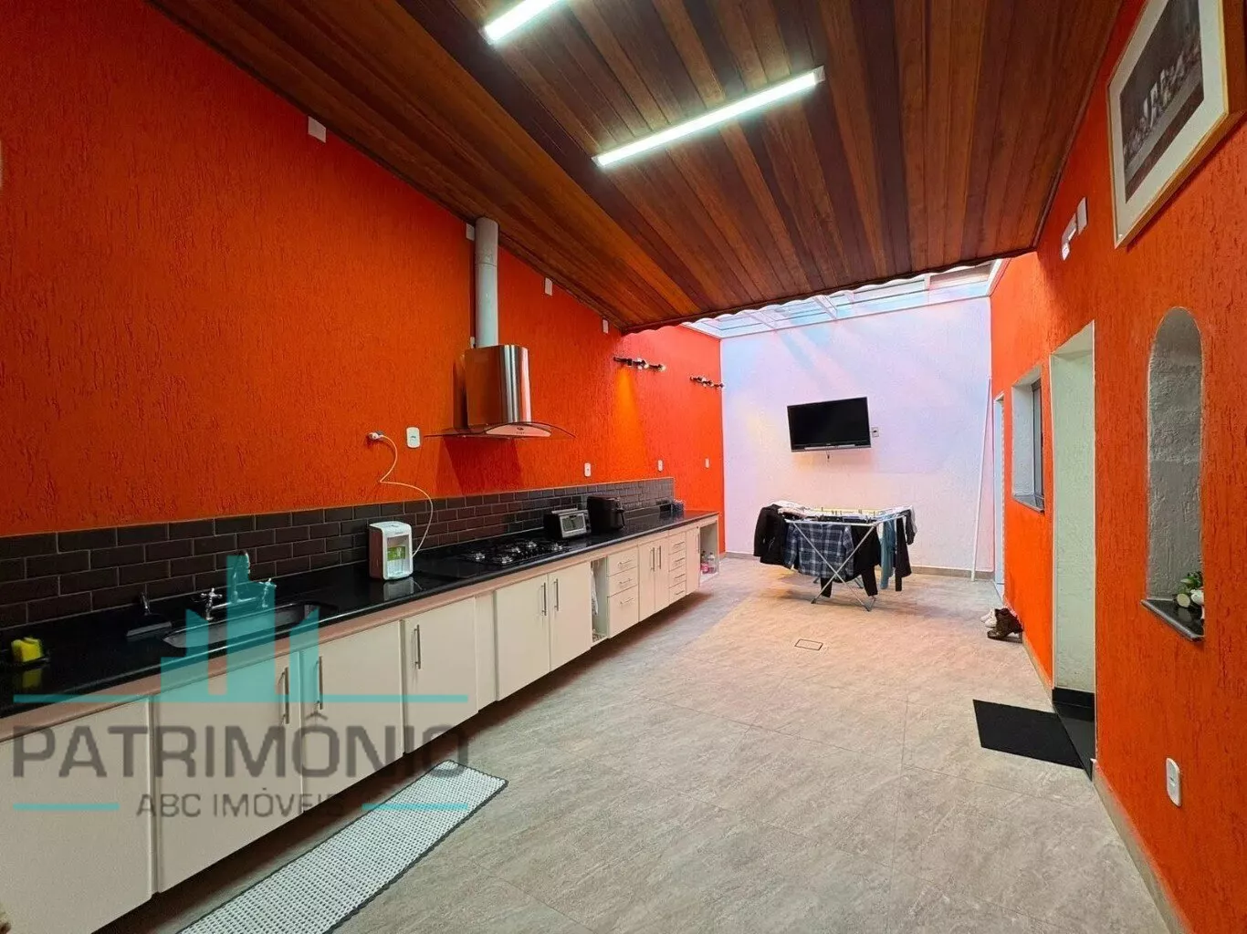 Sobrado, 3 quartos, 240 m² - Foto 2
