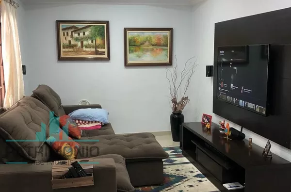 Amplo sobrado para venda no bairro Jardim São Caetano - São Caetano do Sul.