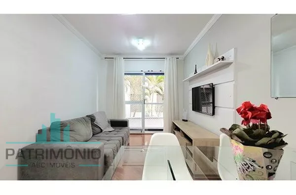 Apartamento à venda no bairro Santo Antônio em São Caetano do Sul.