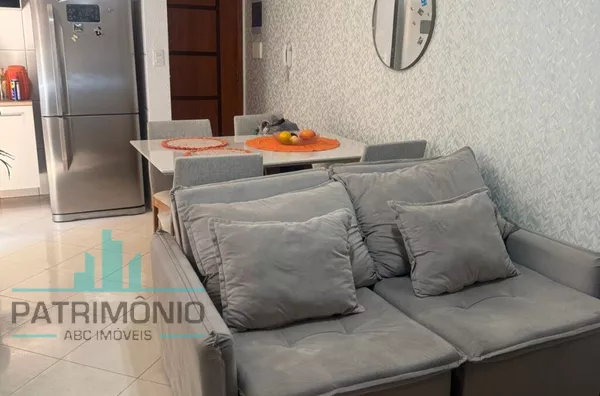 Apartamento à venda no Bairro Utinga em Santo André. 