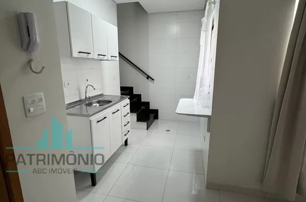 Cobertura à venda na Vila São Pedro em Santo André. 