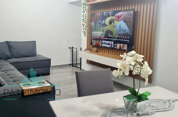 Casa para venda com porteira fechada no Bairro Vila Flórida em São Bernardo do Campo.