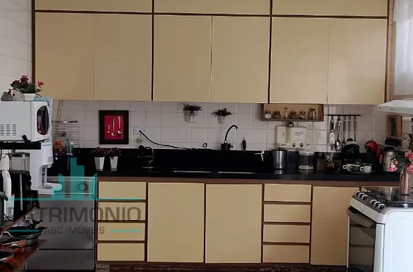 Sobrado à venda no Bairro Barcelona em São Caetano do Sul.