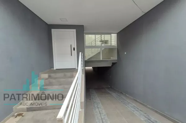 Sobrado à venda no Bairro Santa Maria em São Caetano Do Sul. 