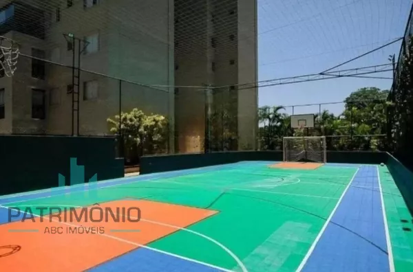 Quadra poliesportiva