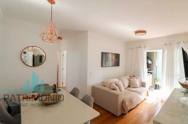 Apartamento à venda no Condomínio Mont Saint Michel no bairro Olímpico em São Caetano do Sul.