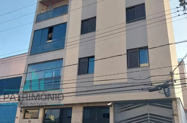 Cobertura à venda no Bairro Santa Maria em São Caetano Do Sul.