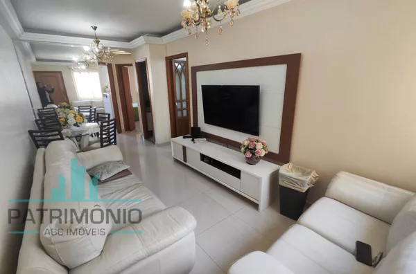 Apartamento à venda no bairro Osvaldo Cruz em São Caetano do Sul. 
