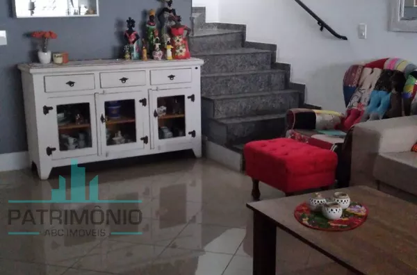 Sobrado a venda no Bairro Olímpico em São Caetano do Sul.