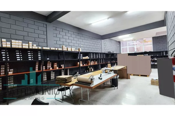 Prédio Comercial para venda no Bairro Santa Terezinha em São Bernardo do Campo.