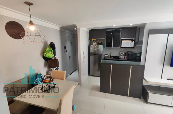 Apartamento à venda no bairro Osvaldo Cruz em São Caetano do Sul. 
