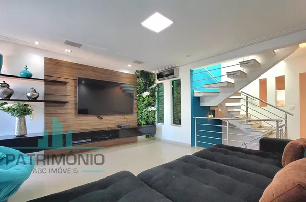 Sobrado à venda no Bairro Jordanópolis em São Bernardo Do Campo.