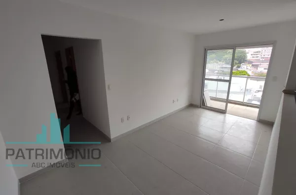 Apartamento Vago com 2 dormitórios à venda no Bairro Nova Gerti - São Caetano do Sul/SP