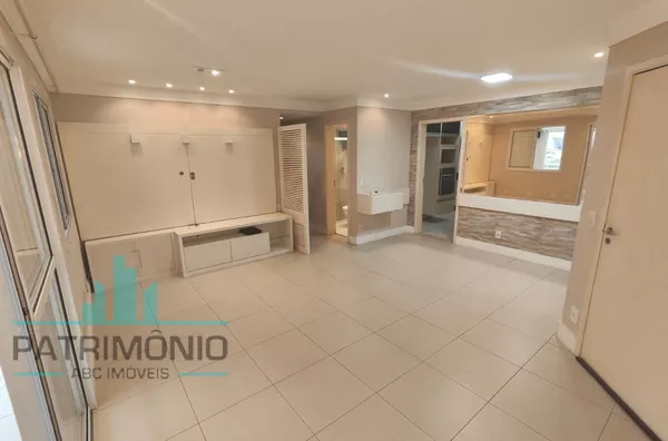 Apartamento para locação no Condomínio The Club no Jardim São Caetano em São Caetano do Sul.