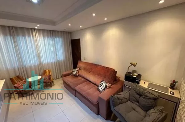 Sobrado à venda no Bairro Osvaldo Cruz em São Caetano Do Sul.