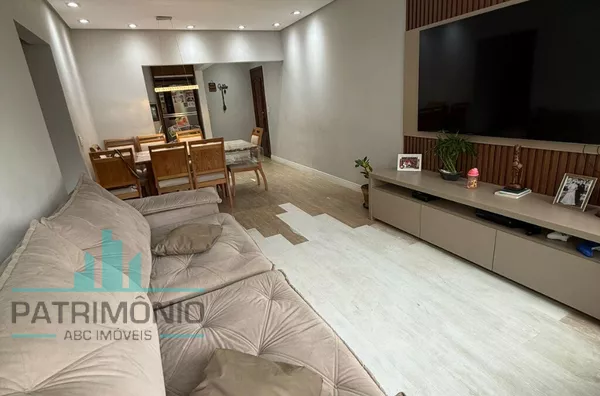 Apartamento modernizado à venda no Bairro Barcelona em São Caetano do Sul.