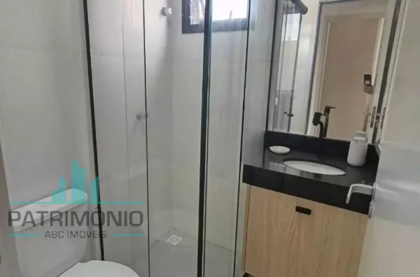 Apartamento à venda na Vila Alpina em São Paulo.