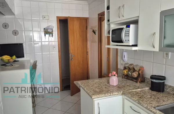 Cobertura à venda no bairro Santa Maria em São Caetano do Sul.