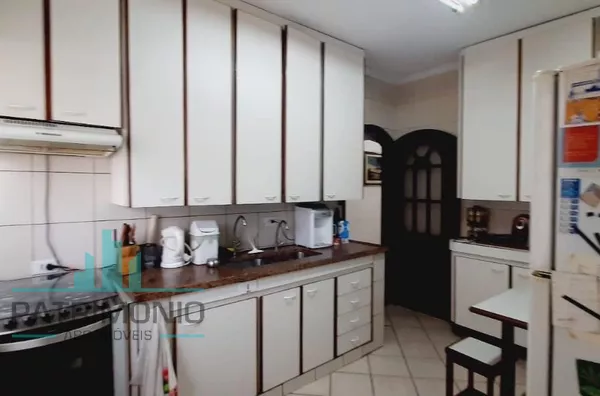 Sobrado à venda no bairro Cerâmica - São Caetano do Sul.