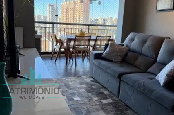 Apartamento à venda no Bairro Campestre em Santo André.