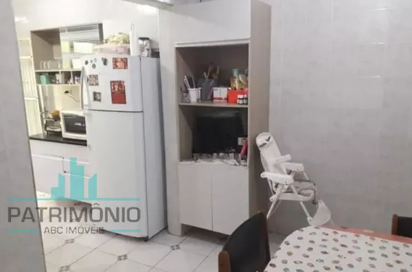 Casa Térrea à venda no bairro Osvaldo Cruz - São Caetano do Sul.