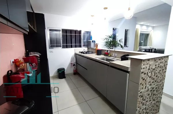 Casa à venda a 1 quarteirão da Visconde de Inhaúma,  Nova Gerty, São Caetano Do Sul.