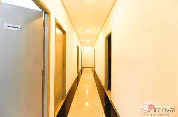 PRÉDIO COMERCIAL COM MORADIA 