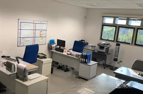 Belíssimo Prédio Comercial para locação 