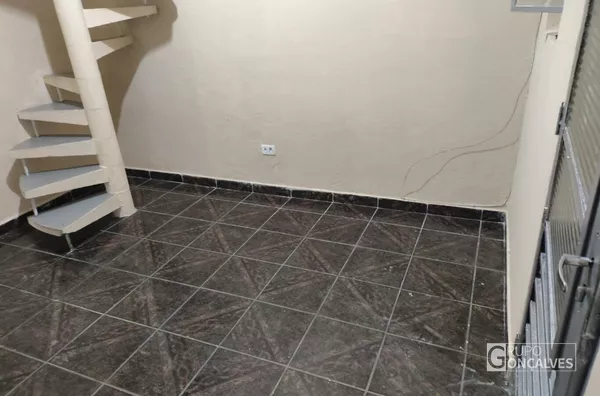 Sobrado para aluguel, 1 quarto(s),  Vila Esperanca, São Paulo