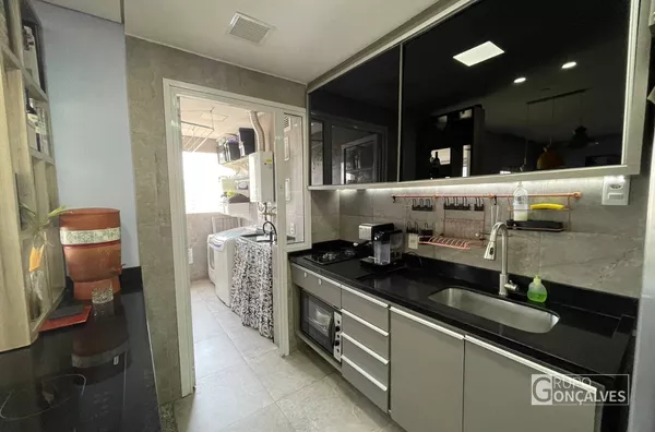 BELÍSSIMO APARTAMENTO TATUAPÉ