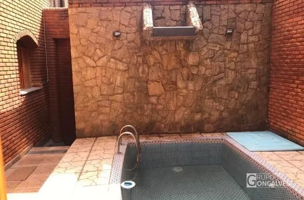 BELÍSSIMO SOBRADO CORAÇÃO DO TATUAPÉ