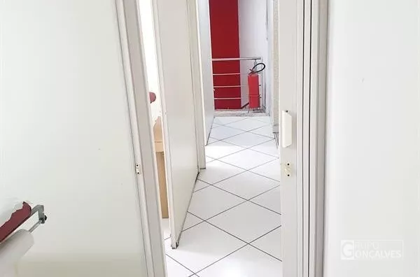 SALÃO EM GALERIA (REPÚBLICA, CENTRO) 