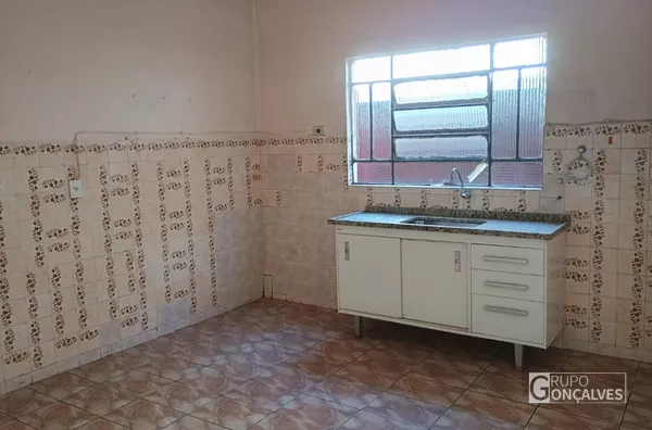 Sobrado para venda, 5 quarto(s),  Vila Nova Manchester, São Paulo