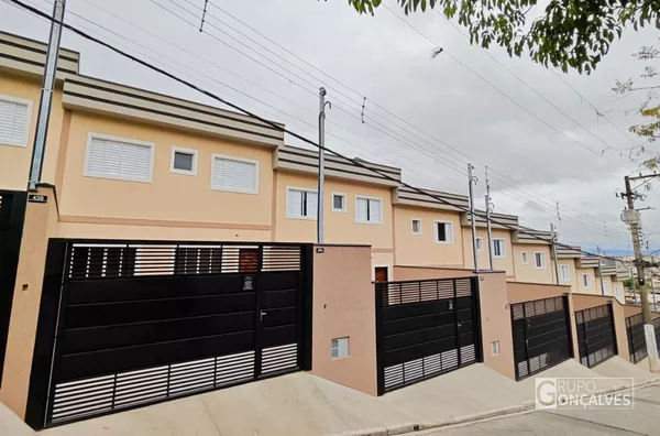 Sobrado para venda, 2 quarto(s),  Vila Aurea, São Paulo