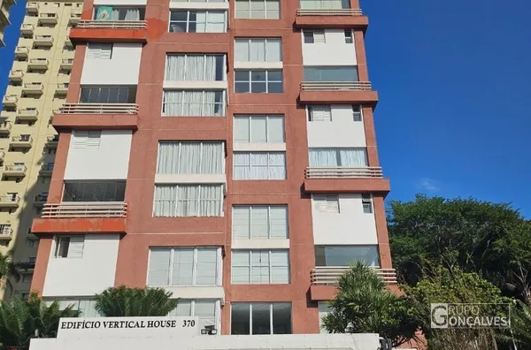 Condomínio Verical House