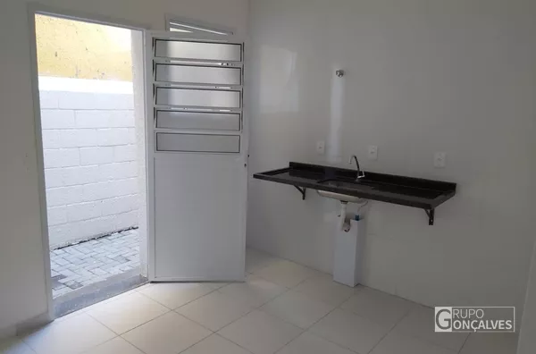 Casa em condomínio para venda, 2 quarto(s),  Vila Maria Rosa, Ferraz De Vasconcelos