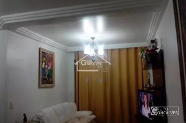 APARTAMENTO EM ÓTIMA LOCALIZAÇÃO NO TATUAPÉ.