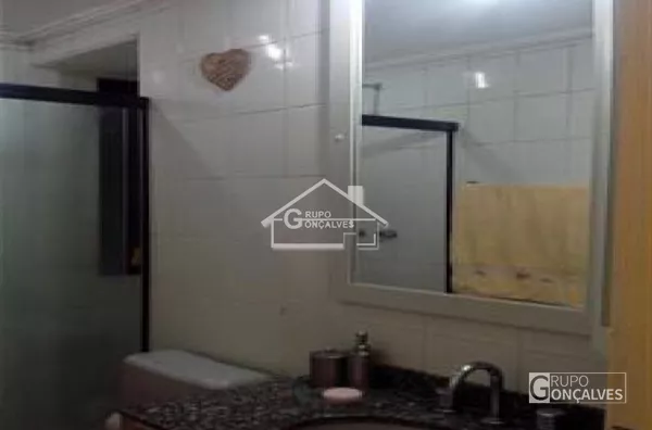 APARTAMENTO EM ÓTIMA LOCALIZAÇÃO NO TATUAPÉ.